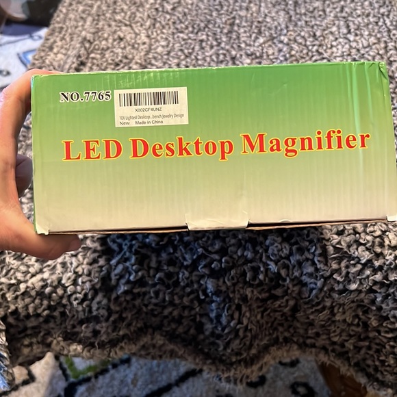 LED Desktop Magnifier Lamp - Picture 5 of 6
